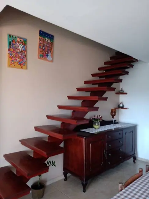 Casa com 4 quartos à venda, 250m2 em Centro, Bananeiras - PB - imagem 4 Foto 4 de Casa com 4 quartos à venda, 250m2 em Centro, Bananeiras - PB