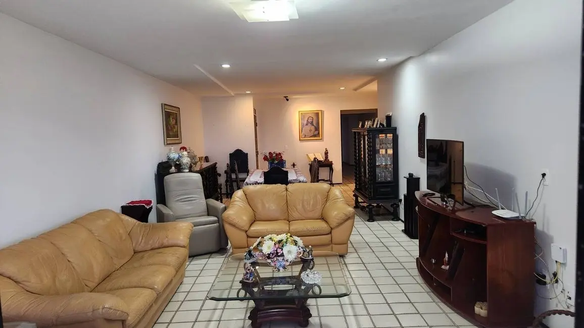 Foto 5 de Apartamento com 4 quartos à venda, 240m2 em Cabo Branco, Joao Pessoa - PB