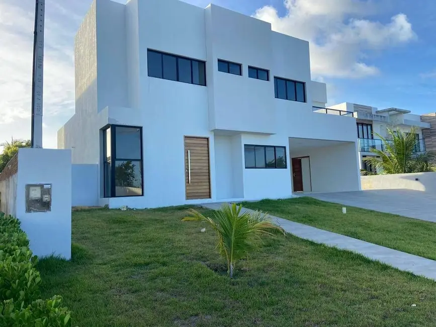 Foto 1 de Casa com 4 quartos à venda, 177m2 em Conde - PB