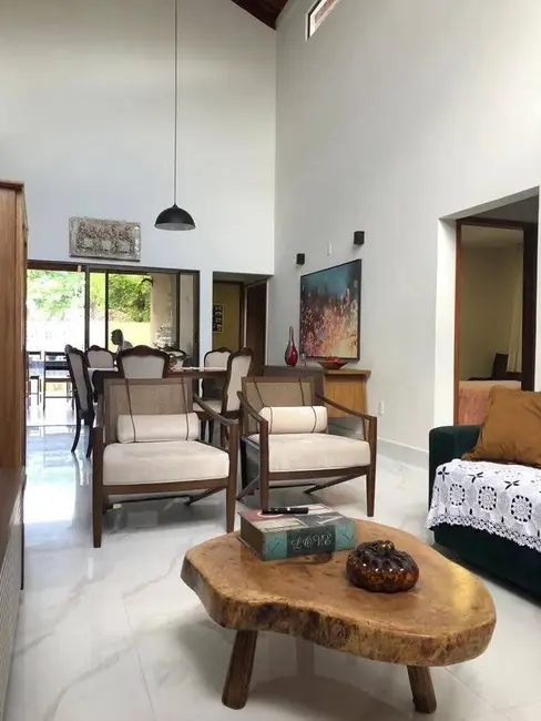 Foto 1 de Casa com 3 quartos à venda, 150m2 em Bananeiras - PB