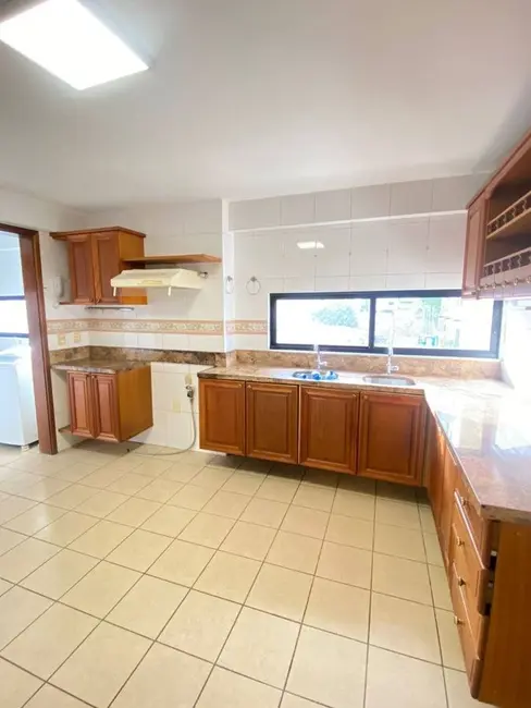 Foto 9 de Apartamento com 4 quartos à venda, 235m2 em Manaíra, Joao Pessoa - PB