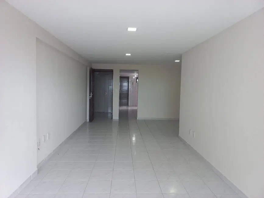 Foto 2 de Apartamento com 3 quartos à venda, 132m2 em Jardim Oceania, Joao Pessoa - PB