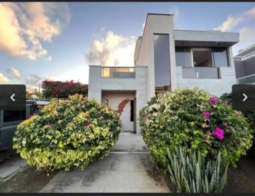 Foto 1 de Casa com 5 quartos à venda, 372m2 em Intermares, Cabedelo - PB