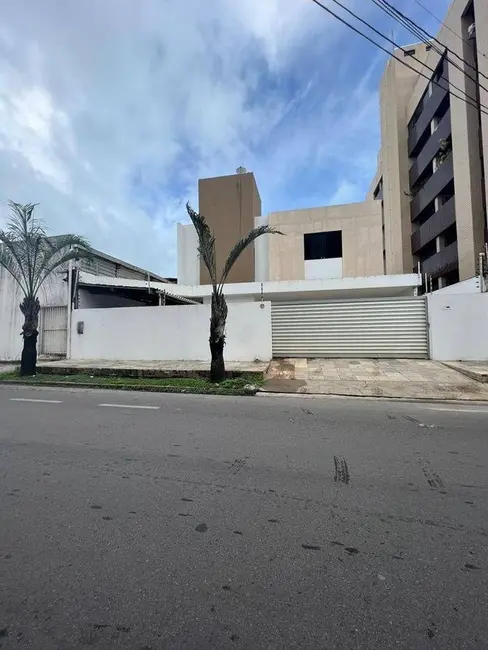 Casa com 4 quartos à venda, 486m2 em Intermares, Cabedelo - PB - imagem 4 Foto 4 de Casa com 4 quartos à venda, 486m2 em Intermares, Cabedelo - PB