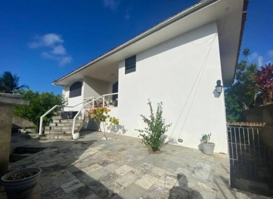 Foto 2 de Casa com 8 quartos à venda, 478m2 em Estados, Joao Pessoa - PB