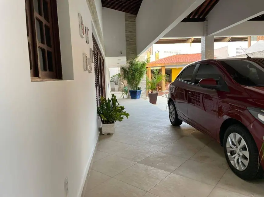 Casa com 5 quartos para alugar, 600m2 em Bessa, Joao Pessoa - PB - imagem 6 Foto 6 de Casa com 5 quartos para alugar, 600m2 em Bessa, Joao Pessoa - PB