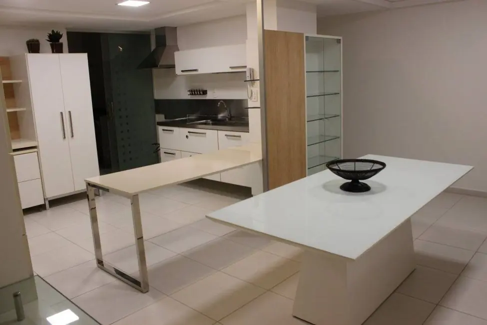 Foto 3 de Apartamento com 3 quartos à venda, 135m2 em Cabo Branco, Joao Pessoa - PB