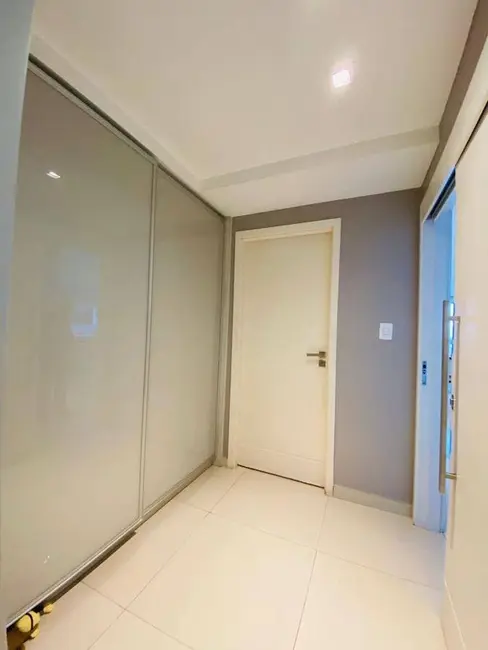 Foto 9 de Apartamento com 3 quartos à venda, 172m2 em João Agripino, Joao Pessoa - PB