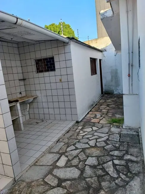 Foto 2 de Casa com 3 quartos à venda, 200m2 em Jardim Cidade Universitária, Joao Pessoa - PB