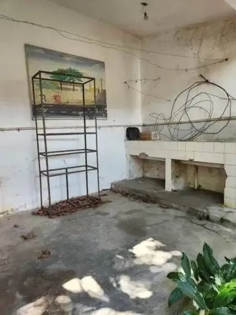 Casa com 3 quartos à venda, 350m2 em Centro, Campina Grande - PB - imagem 5 Foto 5 de Casa com 3 quartos à venda, 350m2 em Centro, Campina Grande - PB