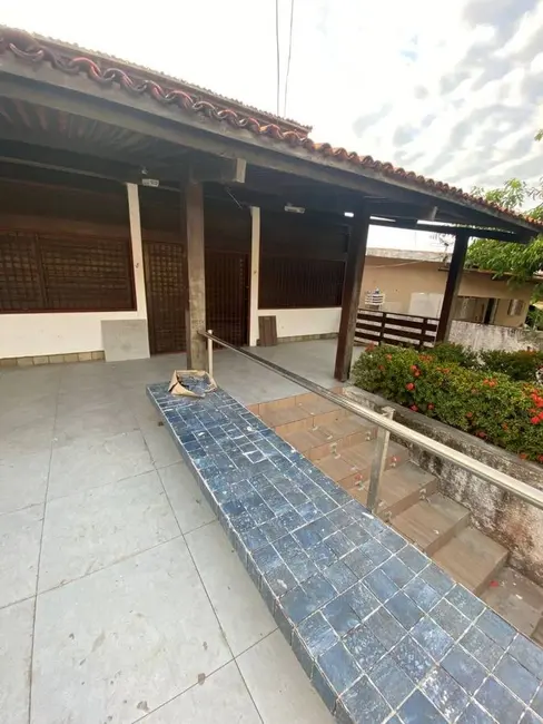 Foto 1 de Casa com 6 quartos à venda, 300m2 em Camboinha, Cabedelo - PB