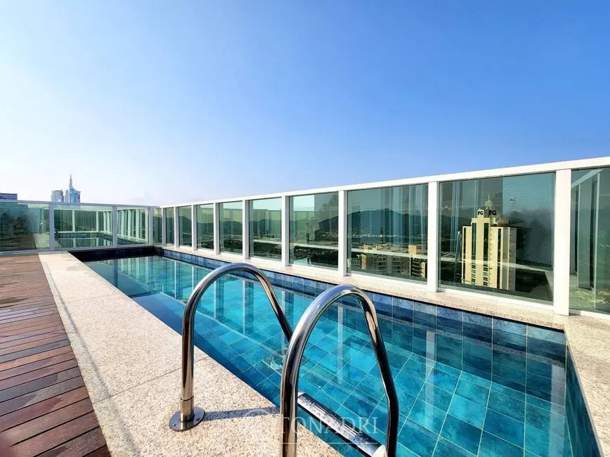 Apartamento com 4 quartos à venda, 277m2 em Centro, Balneario Camboriu - SC - imagem 5 Foto 5 de Apartamento com 4 quartos à venda, 277m2 em Centro, Balneario Camboriu - SC