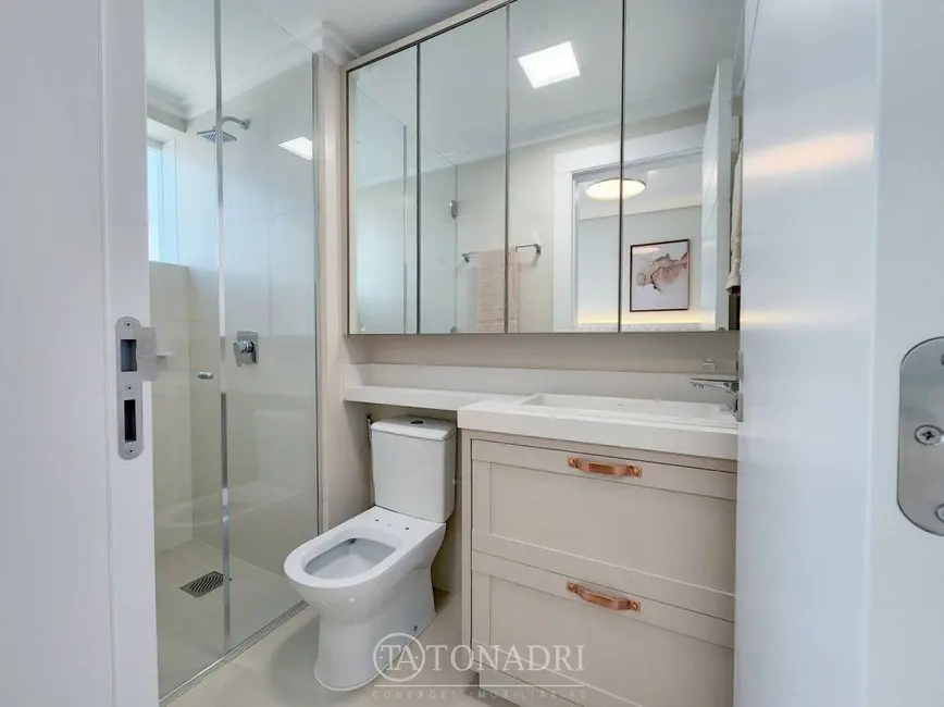 Apartamento com 4 quartos à venda, 277m2 em Centro, Balneario Camboriu - SC - imagem 7 Foto 7 de Apartamento com 4 quartos à venda, 277m2 em Centro, Balneario Camboriu - SC