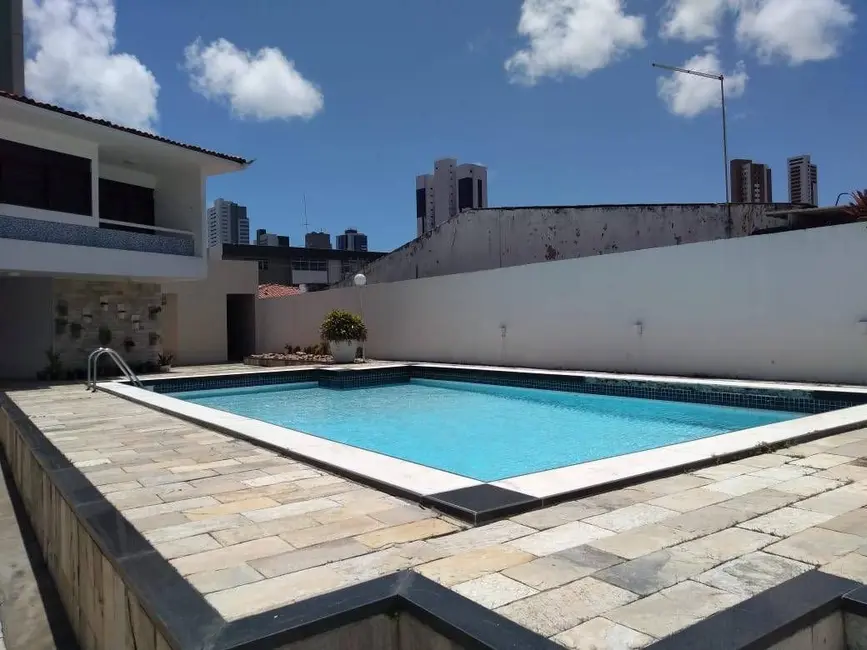 Foto 2 de Casa com 5 quartos à venda, 680m2 em Tambauzinho, Joao Pessoa - PB