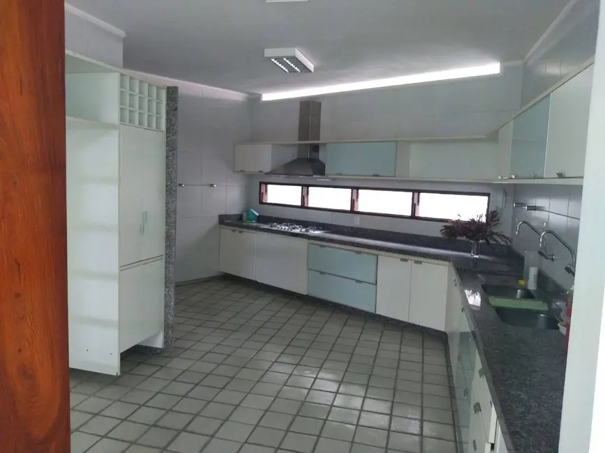 Casa com 5 quartos à venda, 680m2 em Tambauzinho, Joao Pessoa - PB - imagem 7 Foto 7 de Casa com 5 quartos à venda, 680m2 em Tambauzinho, Joao Pessoa - PB