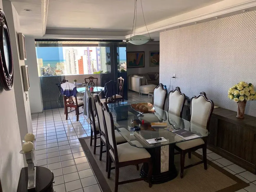 Foto 1 de Apartamento com 4 quartos à venda, 225m2 em Manaíra, Joao Pessoa - PB