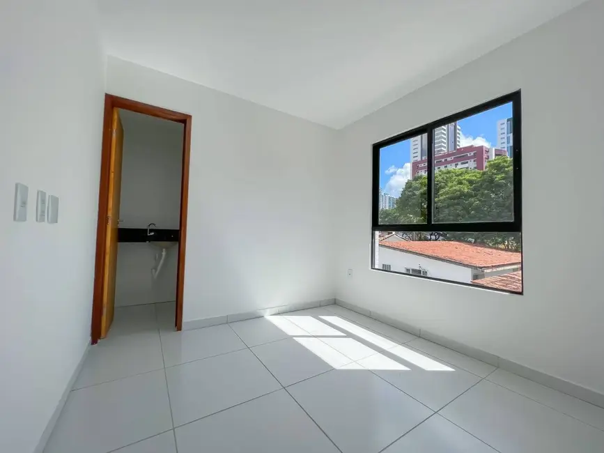 Foto 9 de Apartamento com 2 quartos à venda, 100m2 em Miramar, Joao Pessoa - PB