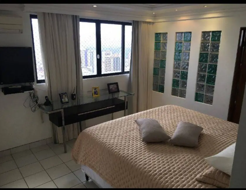 Foto 3 de Apartamento com 3 quartos à venda, 211m2 em Manaíra, Joao Pessoa - PB