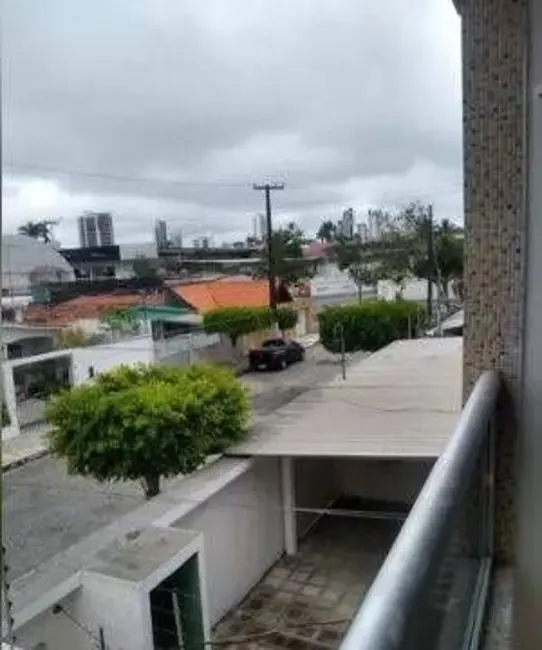 Casa com 5 quartos à venda, 280m2 em José Pinheiro, Campina Grande - PB - imagem 3 Foto 3 de Casa com 5 quartos à venda, 280m2 em José Pinheiro, Campina Grande - PB