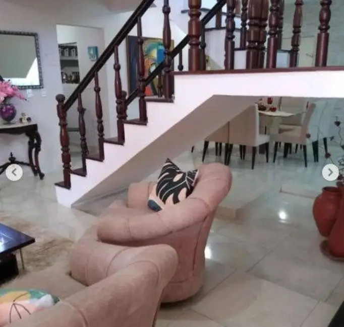 Casa com 3 quartos à venda, 374m2 em Bessa, Joao Pessoa - PB - imagem 7 Foto 7 de Casa com 3 quartos à venda, 374m2 em Bessa, Joao Pessoa - PB