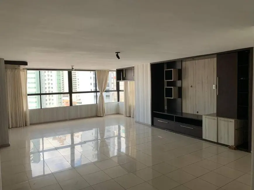 Foto 9 de Apartamento com 4 quartos à venda, 204m2 em Manaíra, Joao Pessoa - PB