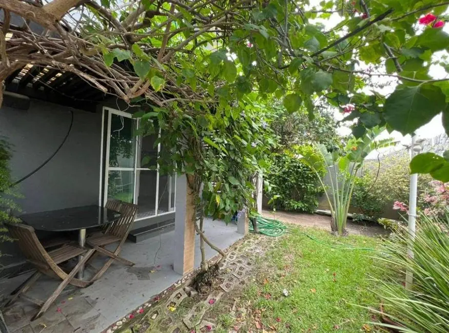 Casa com 3 quartos à venda, 260m2 em Cabedelo - PB - imagem 9 Foto 9 de Casa com 3 quartos à venda, 260m2 em Cabedelo - PB