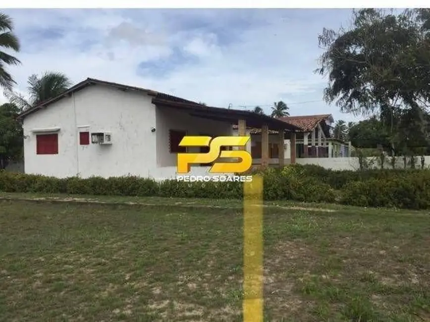 Foto 3 de Casa com 2 quartos à venda, 180m2 em Centro, Lucena - PB