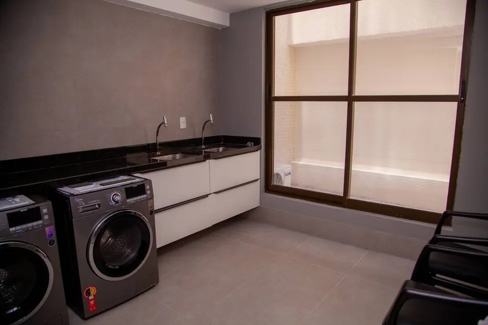 Foto 3 de Apartamento com 2 quartos à venda, 56m2 em Cabo Branco, Joao Pessoa - PB