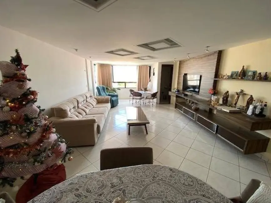 Foto 2 de Apartamento com 4 quartos à venda, 203m2 em Cabo Branco, Joao Pessoa - PB