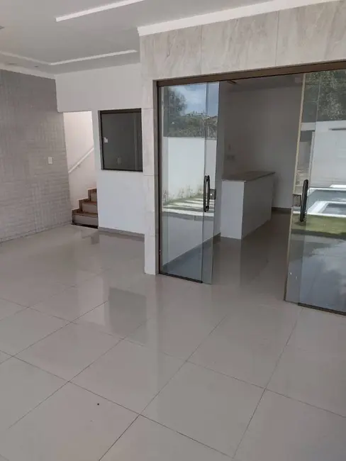 Foto 2 de Casa com 3 quartos à venda, 210m2 em Conde - PB