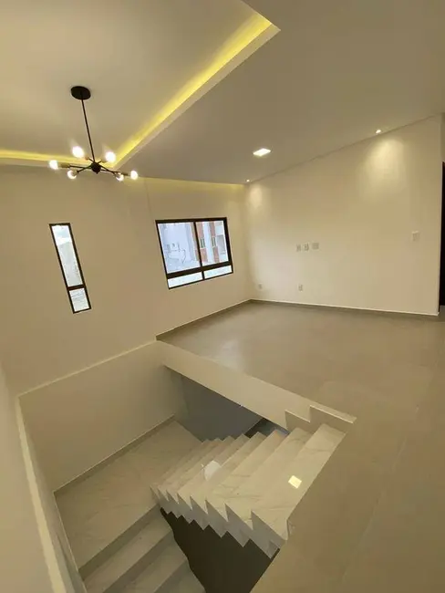 Casa com 3 quartos à venda, 203m2 em Bessa, Joao Pessoa - PB - imagem 5 Foto 5 de Casa com 3 quartos à venda, 203m2 em Bessa, Joao Pessoa - PB