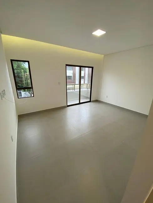 Casa com 3 quartos à venda, 203m2 em Bessa, Joao Pessoa - PB - imagem 4 Foto 4 de Casa com 3 quartos à venda, 203m2 em Bessa, Joao Pessoa - PB