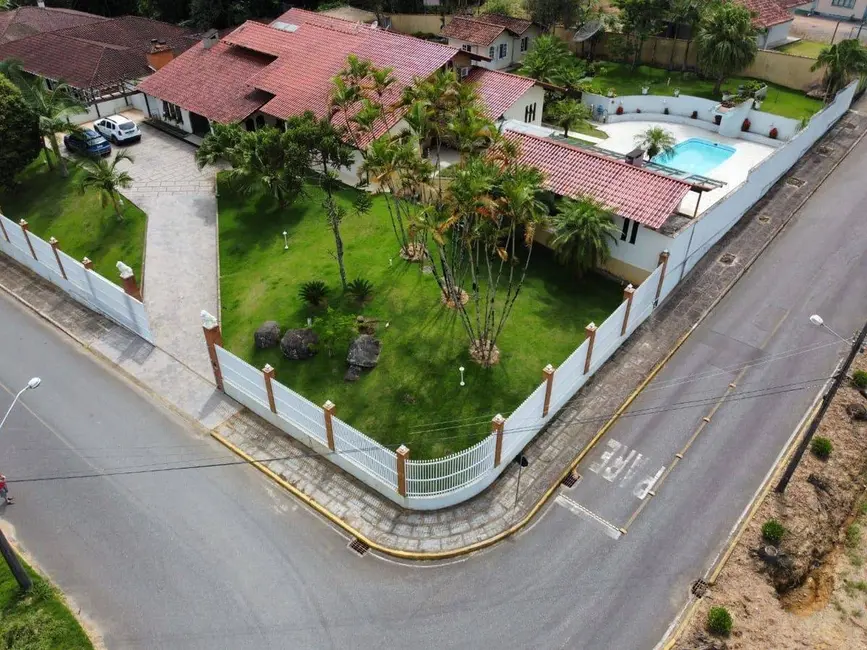 Foto 4 de Casa com 5 quartos à venda, 2000m2 em Corupa - SC
