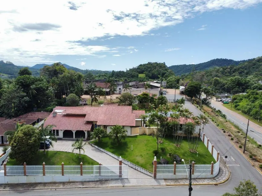 Foto 5 de Casa com 5 quartos à venda, 2000m2 em Corupa - SC