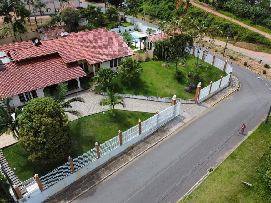 Foto 1 de Casa com 5 quartos à venda, 2000m2 em Corupa - SC