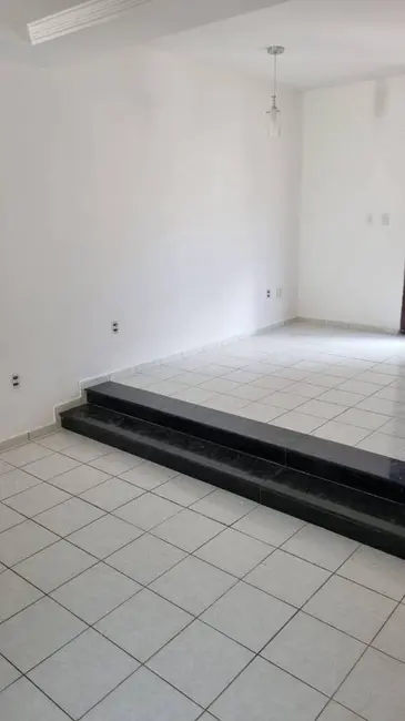 Casa com 4 quartos para alugar, 360m2 em Portal do Sol, Joao Pessoa - PB - imagem 7 Foto 7 de Casa com 4 quartos para alugar, 360m2 em Portal do Sol, Joao Pessoa - PB