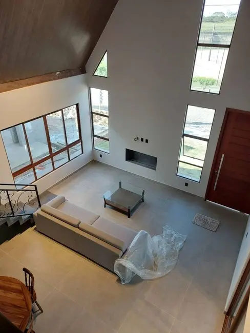 Casa com 5 quartos à venda, 360m2 em Bananeiras - PB - imagem 3 Foto 3 de Casa com 5 quartos à venda, 360m2 em Bananeiras - PB