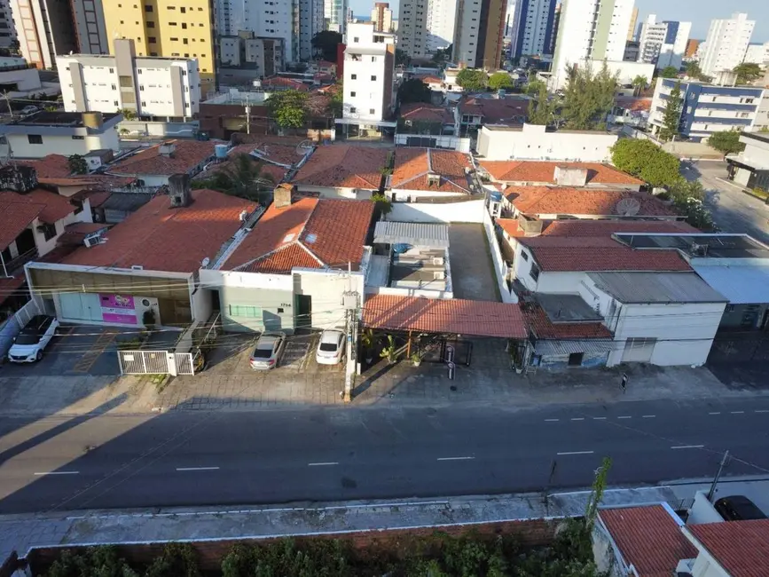 Foto 2 de Terreno / Lote à venda, 360m2 em Manaíra, Joao Pessoa - PB