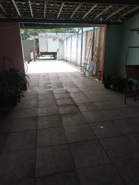Foto 3 de Casa com 3 quartos à venda, 360m2 em Centro, Santa Rita - PB