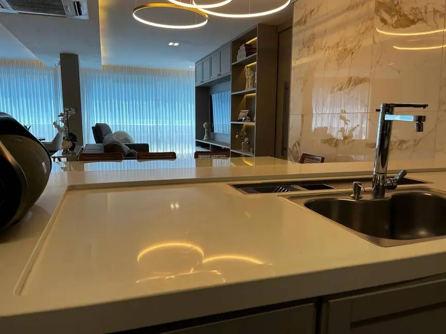 Apartamento com 3 quartos à venda, 140m2 em Ponta de Campina, Cabedelo - PB - imagem 4 Foto 4 de Apartamento com 3 quartos à venda, 140m2 em Ponta de Campina, Cabedelo - PB