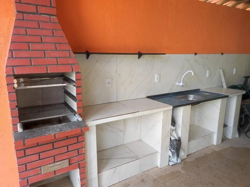 Casa com 6 quartos à venda, 200m2 em Centro, Bananeiras - PB - imagem 5 Foto 5 de Casa com 6 quartos à venda, 200m2 em Centro, Bananeiras - PB