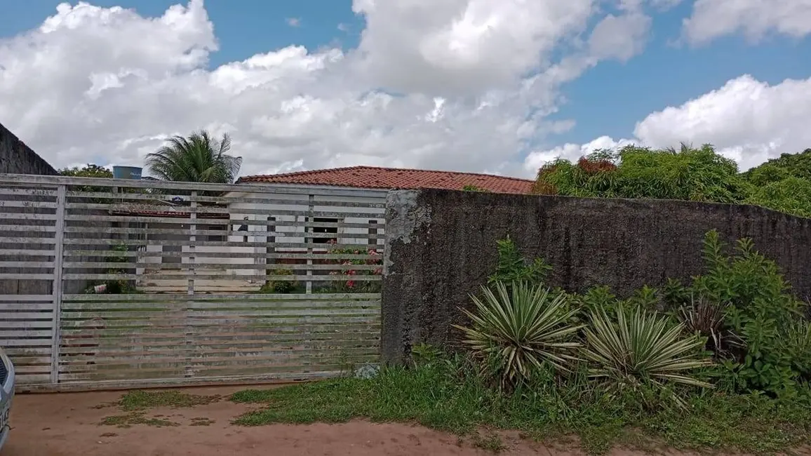 Foto 1 de Casa com 3 quartos à venda, 36000m2 em Centro, Conde - PB