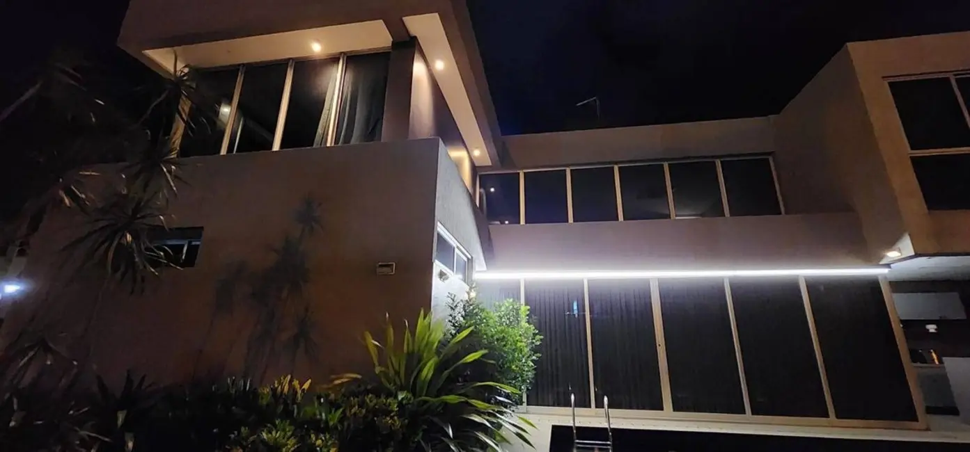 Casa com 4 quartos à venda, 380m2 em Cabedelo - PB - imagem 4 Foto 4 de Casa com 4 quartos à venda, 380m2 em Cabedelo - PB