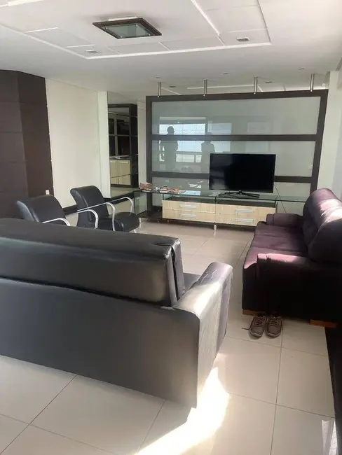 Apartamento com 4 quartos para alugar, 290m2 em Cabo Branco, Joao Pessoa - PB - imagem 3 Foto 3 de Apartamento com 4 quartos para alugar, 290m2 em Cabo Branco, Joao Pessoa - PB