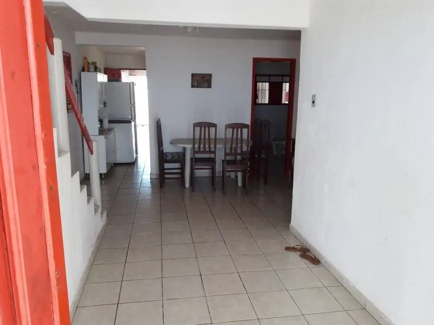 Foto 3 de Casa com 3 quartos para alugar, 158m2 em Centro, Baia Da Traicao - PB