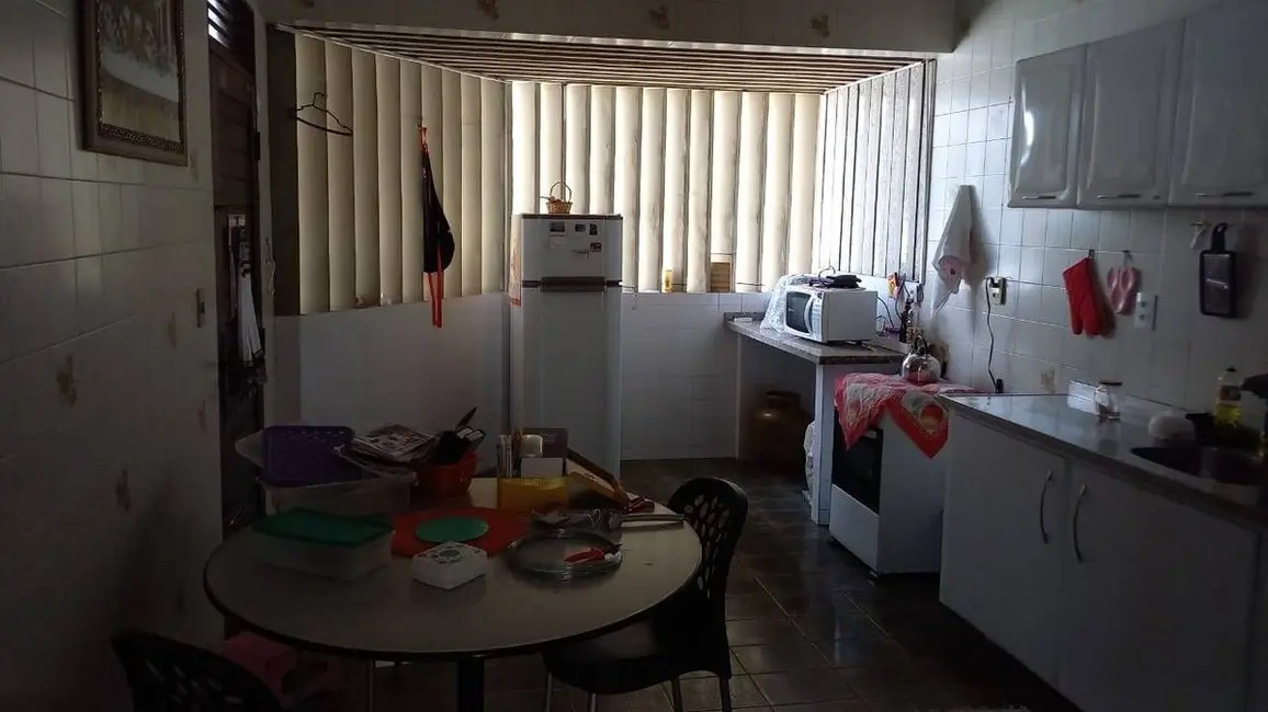 Foto 4 de Casa com 5 quartos à venda, 264m2 em Torre, Joao Pessoa - PB