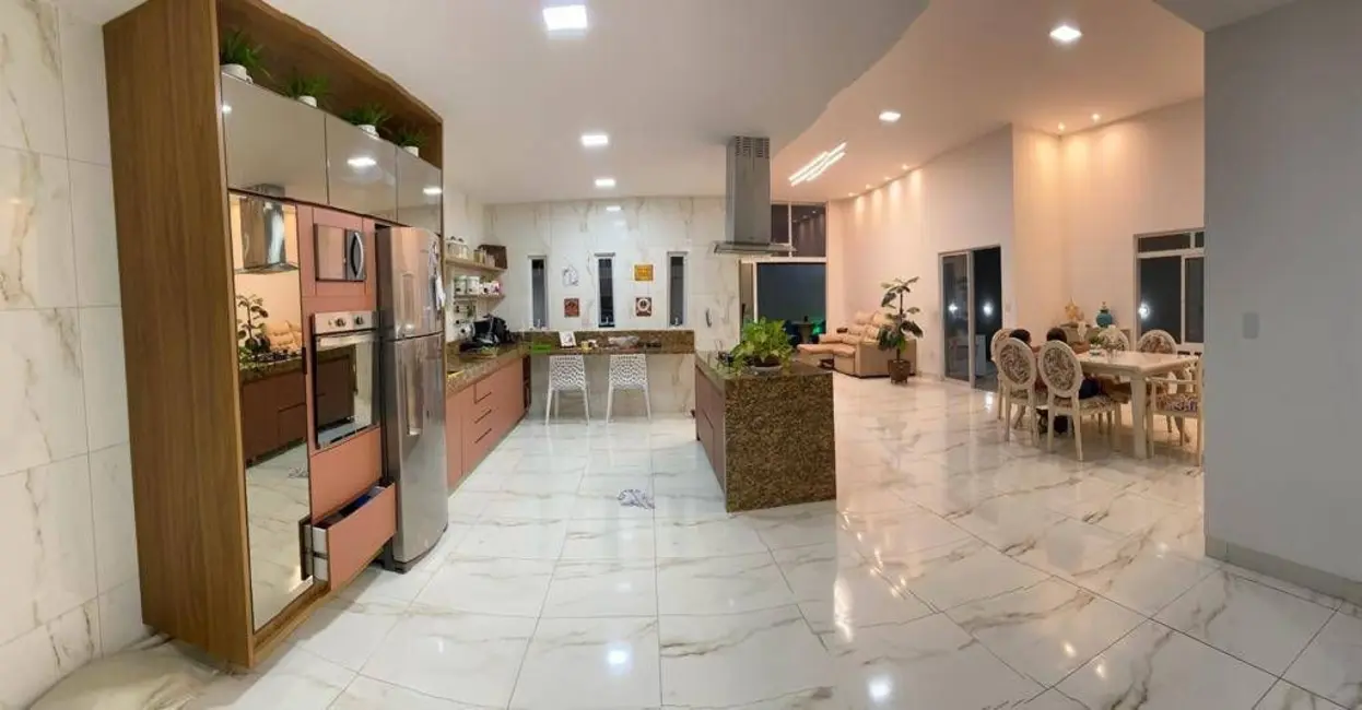 Casa com 3 quartos à venda, 384m2 em Portal do Sol, Joao Pessoa - PB - imagem 4 Foto 4 de Casa com 3 quartos à venda, 384m2 em Portal do Sol, Joao Pessoa - PB