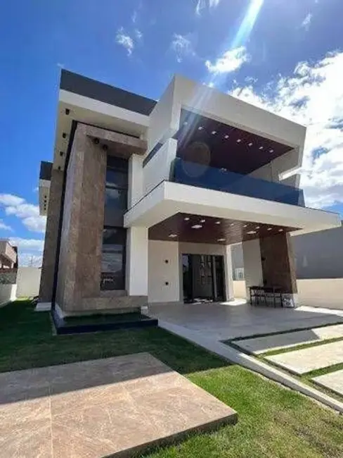 Foto 1 de Casa com 4 quartos à venda, 290m2 em Bananeiras - PB