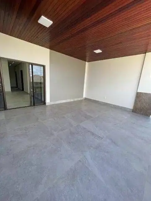 Casa com 4 quartos à venda, 290m2 em Bananeiras - PB - imagem 6 Foto 6 de Casa com 4 quartos à venda, 290m2 em Bananeiras - PB