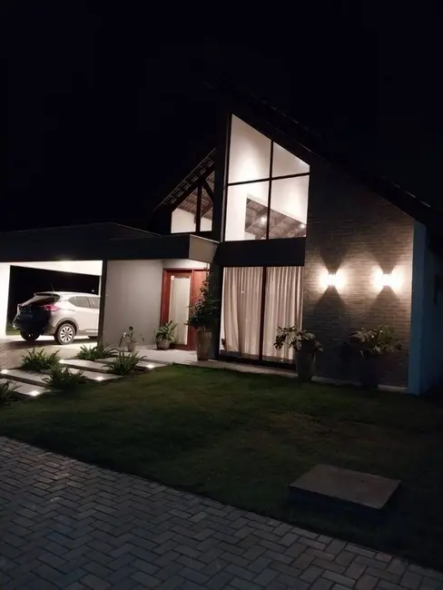 Foto 2 de Casa com 4 quartos à venda, 275m2 em Bananeiras - PB